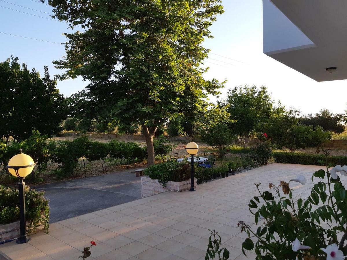 Swan House Panoramic View - Near The Sea Zipárion Exterior foto